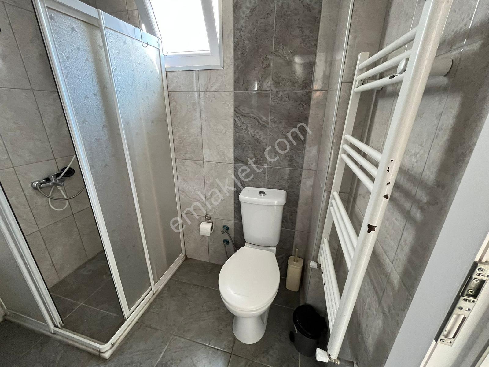Muğla Kötekli'de Kullanışlı Yaşam Alanı Sunan 1+1 Kiralık Daire - Görsel 4