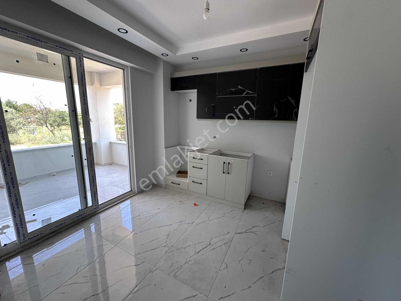 2+1 Büyük Geniş Kaliteli Manzaralı Site İçinde Sıfır Daire - Görsel 11