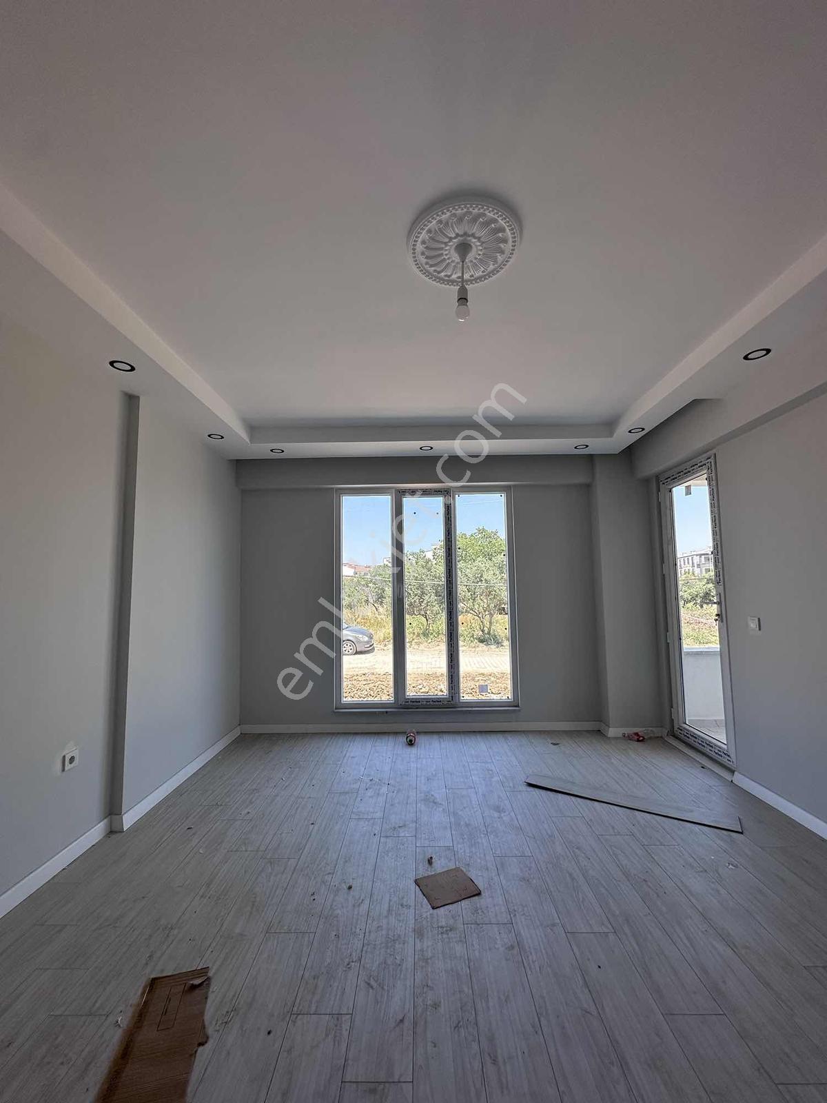 2+1 Büyük Geniş Kaliteli Manzaralı Site İçinde Sıfır Daire - Görsel 14