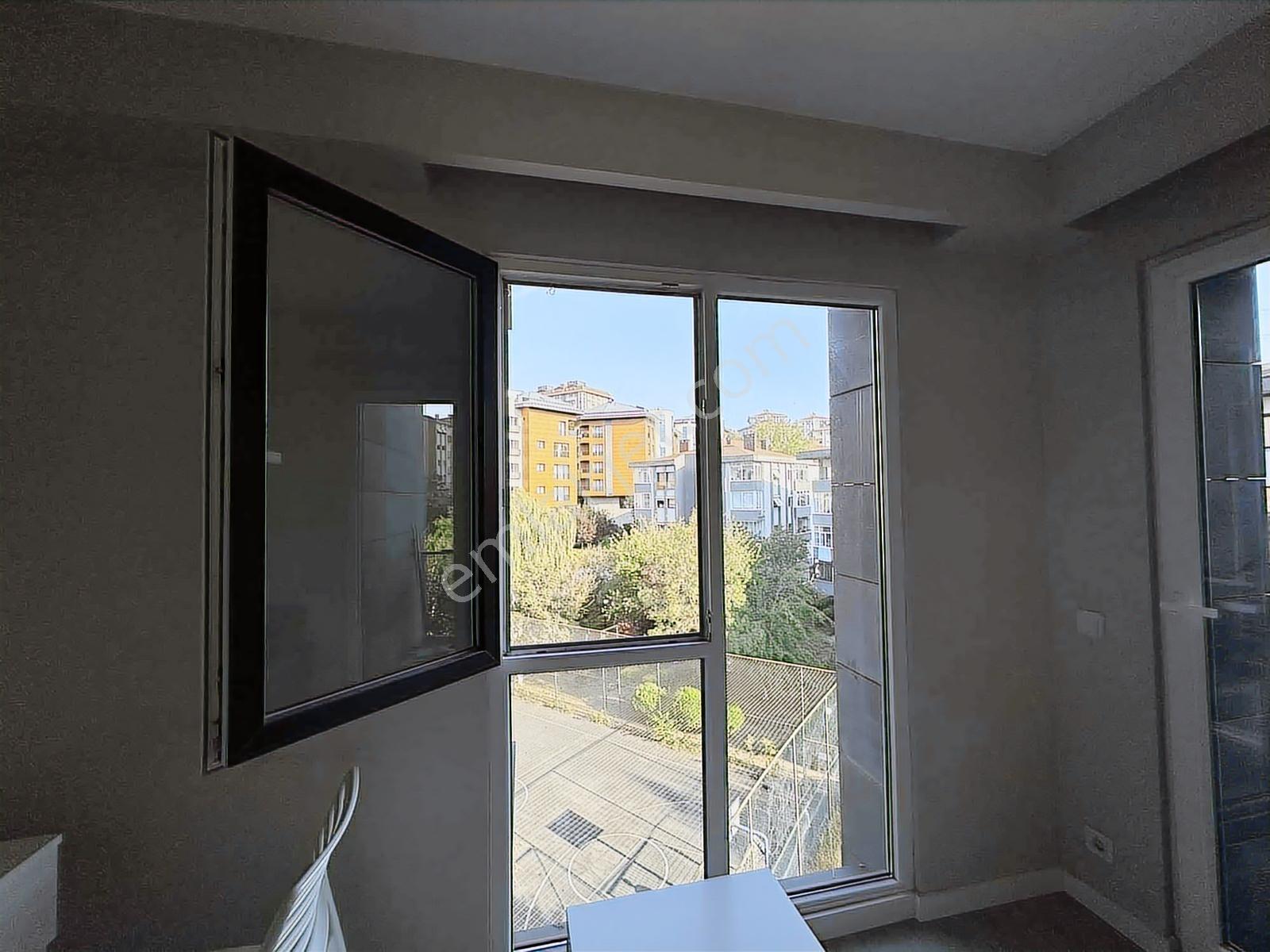 Zekeriyaköy Panorama Home Balkonlu Full Eşyalı 1+1 Kiralık Daire - Görsel 26