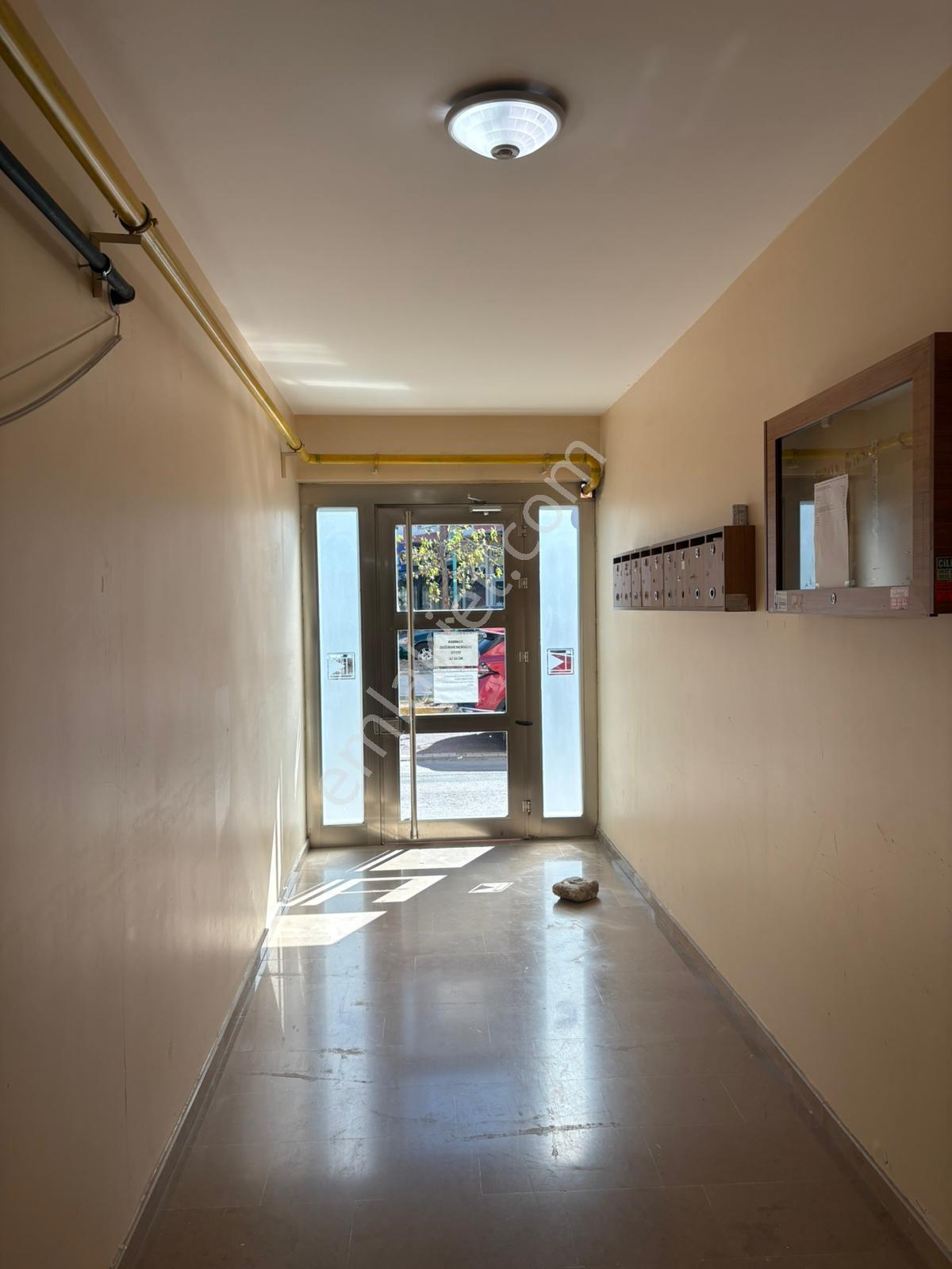 Remax Advantage 'tan Koç İlköğretim Okuluna Yakın Satılık Daire - Görsel 5