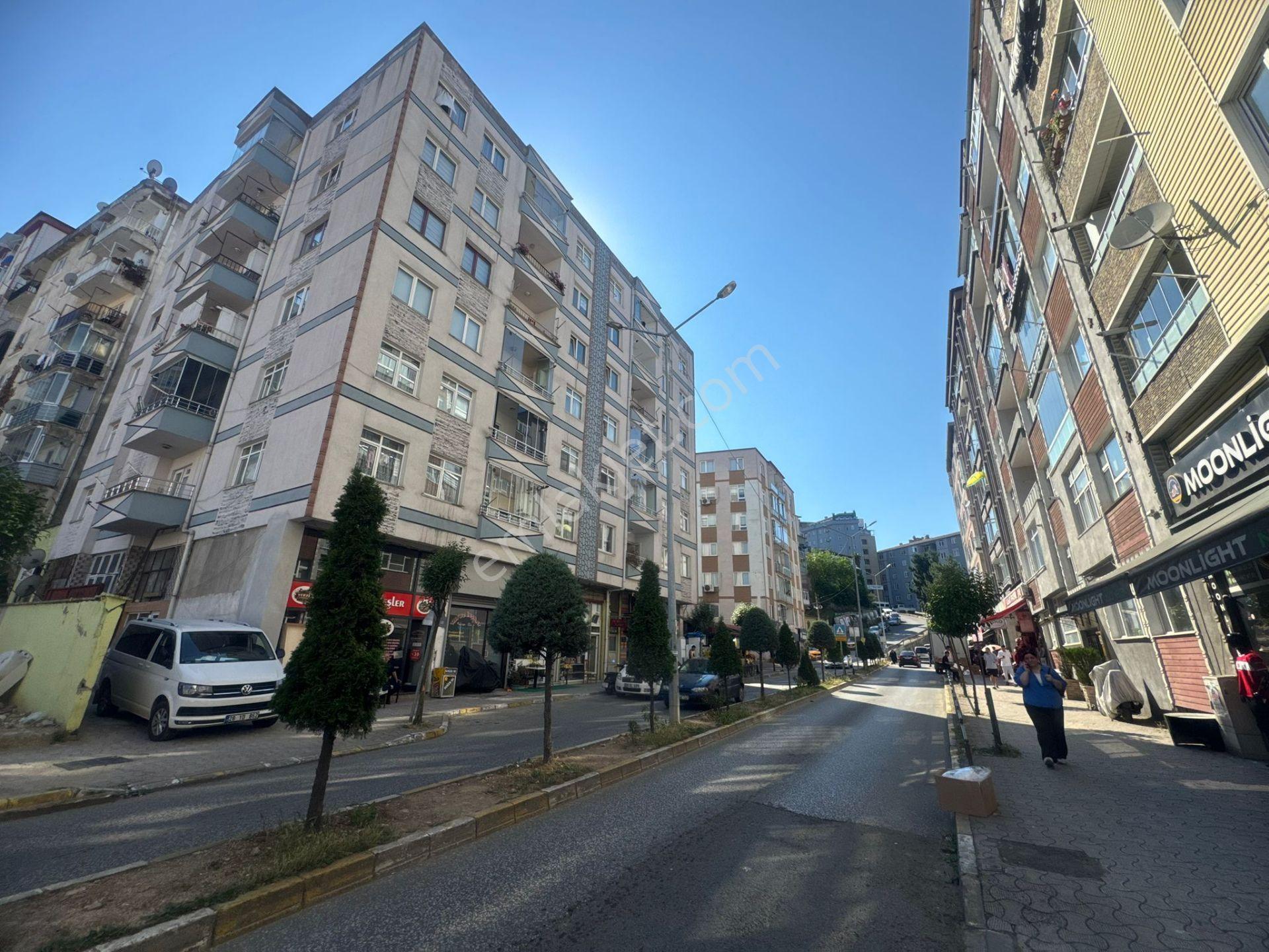 İnanç Emlaktan Giresun Yeniyol Mevkinde İçi Komple Yenilenmiş 3+1 Satılık Daire - Görsel 24