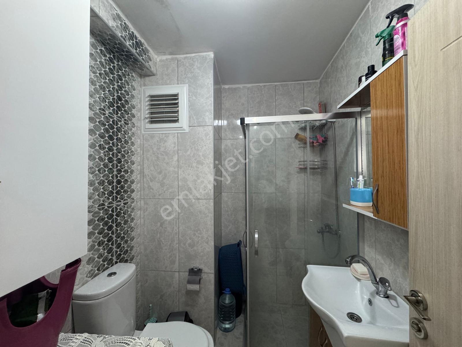Kumbağ Mahallesinde Ful Eşyalı Denize Yürüme Mesafede 2+1 Daire - Görsel 23