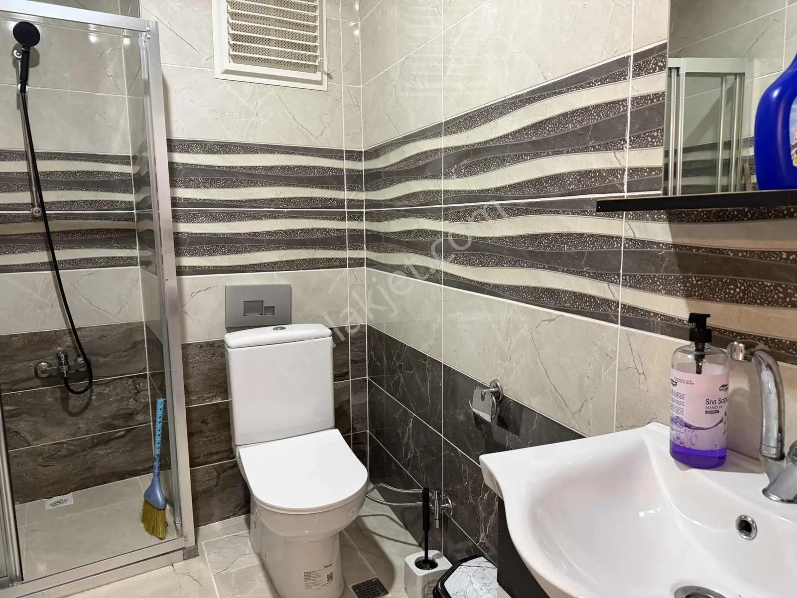Mecidiyeköy Teraslı 2 + 1 Ferah Asansörlü Kiralık Daire - Görsel 13