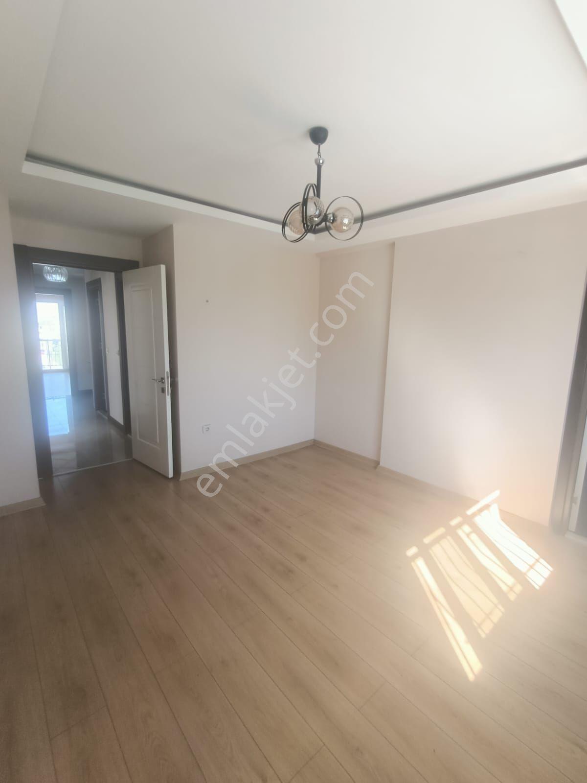 Aydınlar Mahallesi Site İçerisinde 3+1 A.mutfak Kiralık Daire - Görsel 13