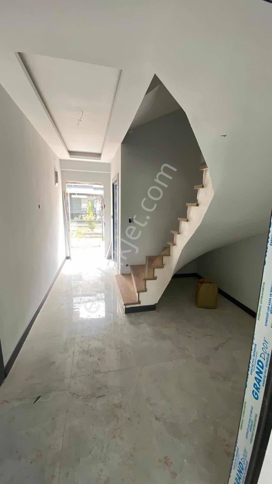 Kocaeli Yeniköy'de Triblex 4+1 350 M2 Satılık Lüx Villa - Görsel 20