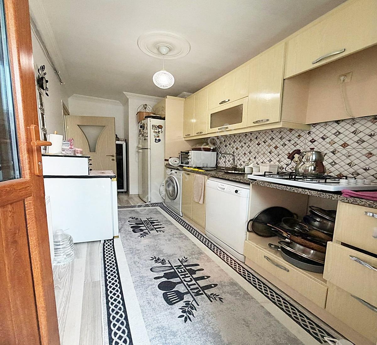 Talatpaşa Mhde Öncephe Karanlık Oda Yok Balkonlu 100m² 2+1 Daire - Görsel 14