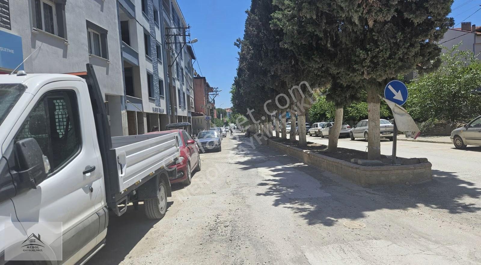 Eşme Merkezde 3+1 Doğalgazlı Lüks Daire - Görsel 24
