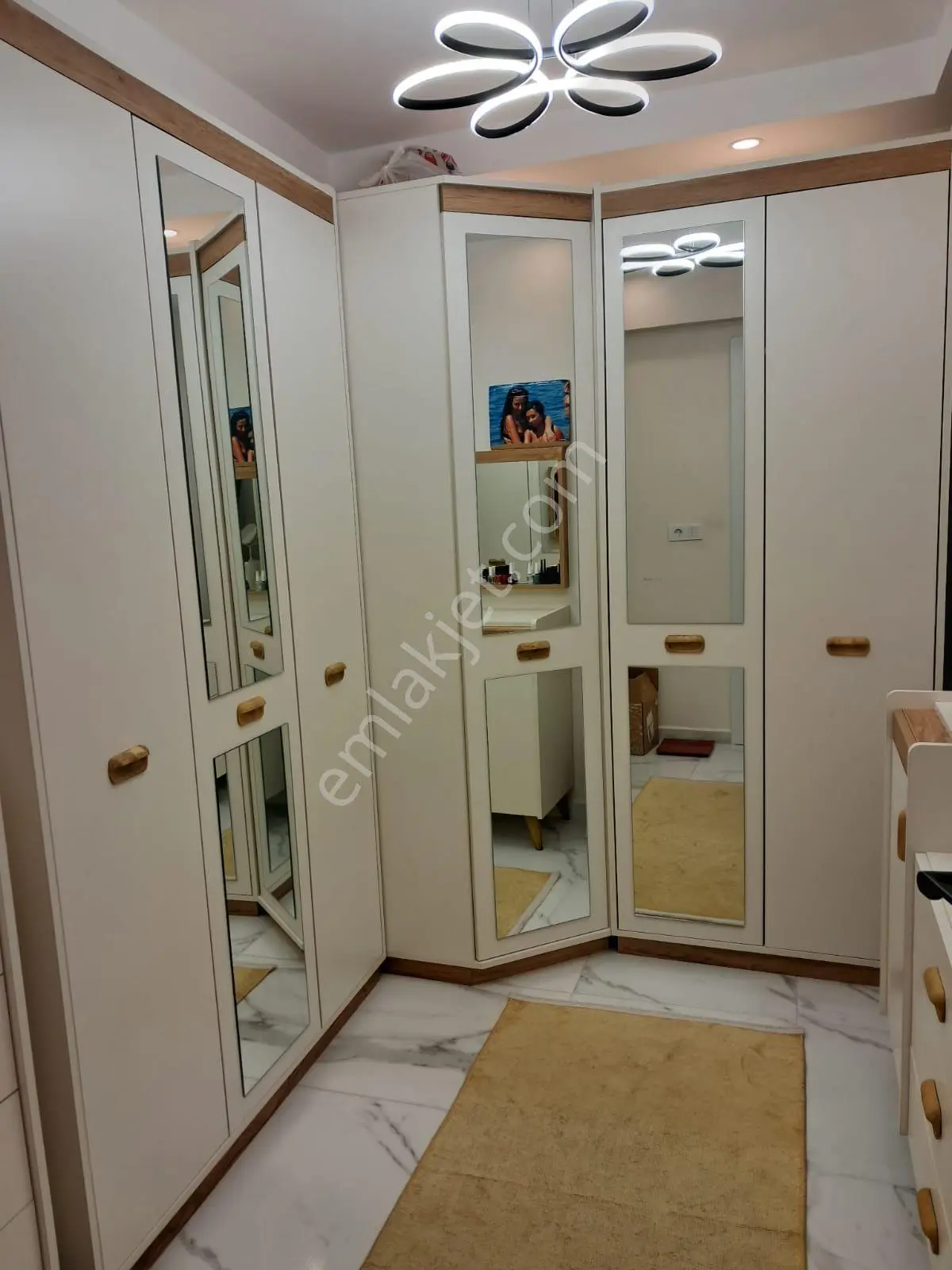 Pınarbaşı’nda Sıfır Ayarında, Full Eşyalı Ve Müstakil Bahçeli Kiralık 3+1 Daire - Görsel 3