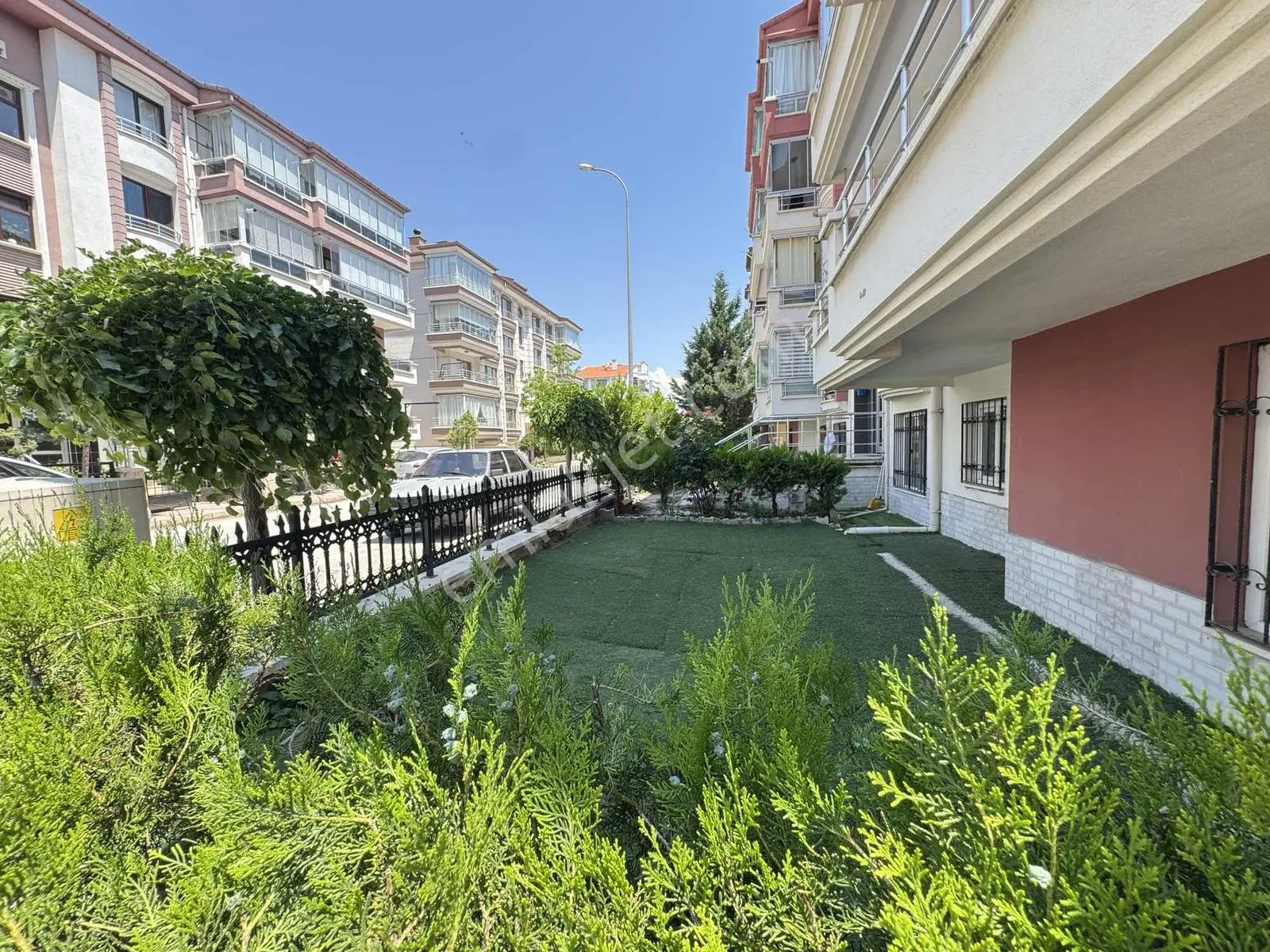 Afyonkarahisar Uydukent Selçuklu Kilerli Arakat 3+1 Ferah Daire - Görsel 4
