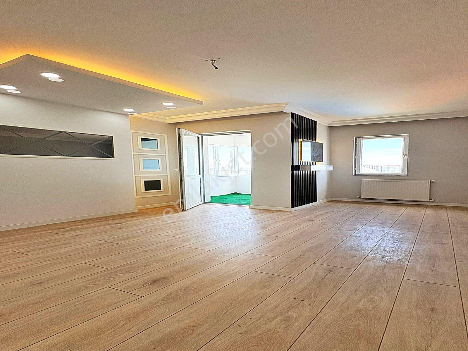 Cadde34 Yapı'dan Beylikdüzü Adnan Kahveci'de 3+1 Otoparklı Site İçerisinde Dekorlu Daire!! - Görsel 12