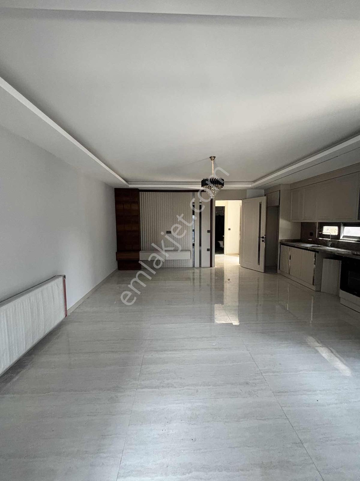 Çarkıparede Site İçerisinde Caddeye Yakın Dublex Bahçeli 3+1 Lüx - Görsel 11