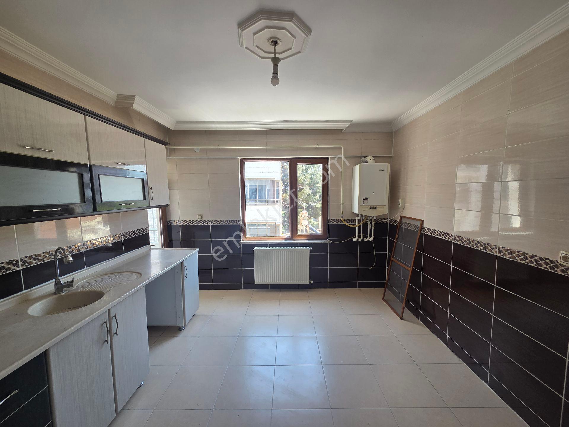 Doğukan Emlak | Real Estate Üniversite Hastanesine Yakın 3+1 Kiralık Daire - Görsel 13
