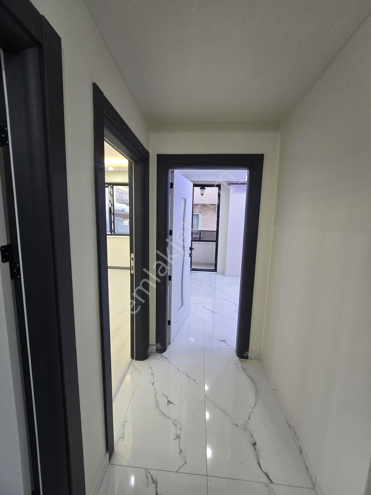 Körfez Fatih Mah.'de Arakat 2+1 | Güney-batı Cephe | Otoparklı - Görsel 13