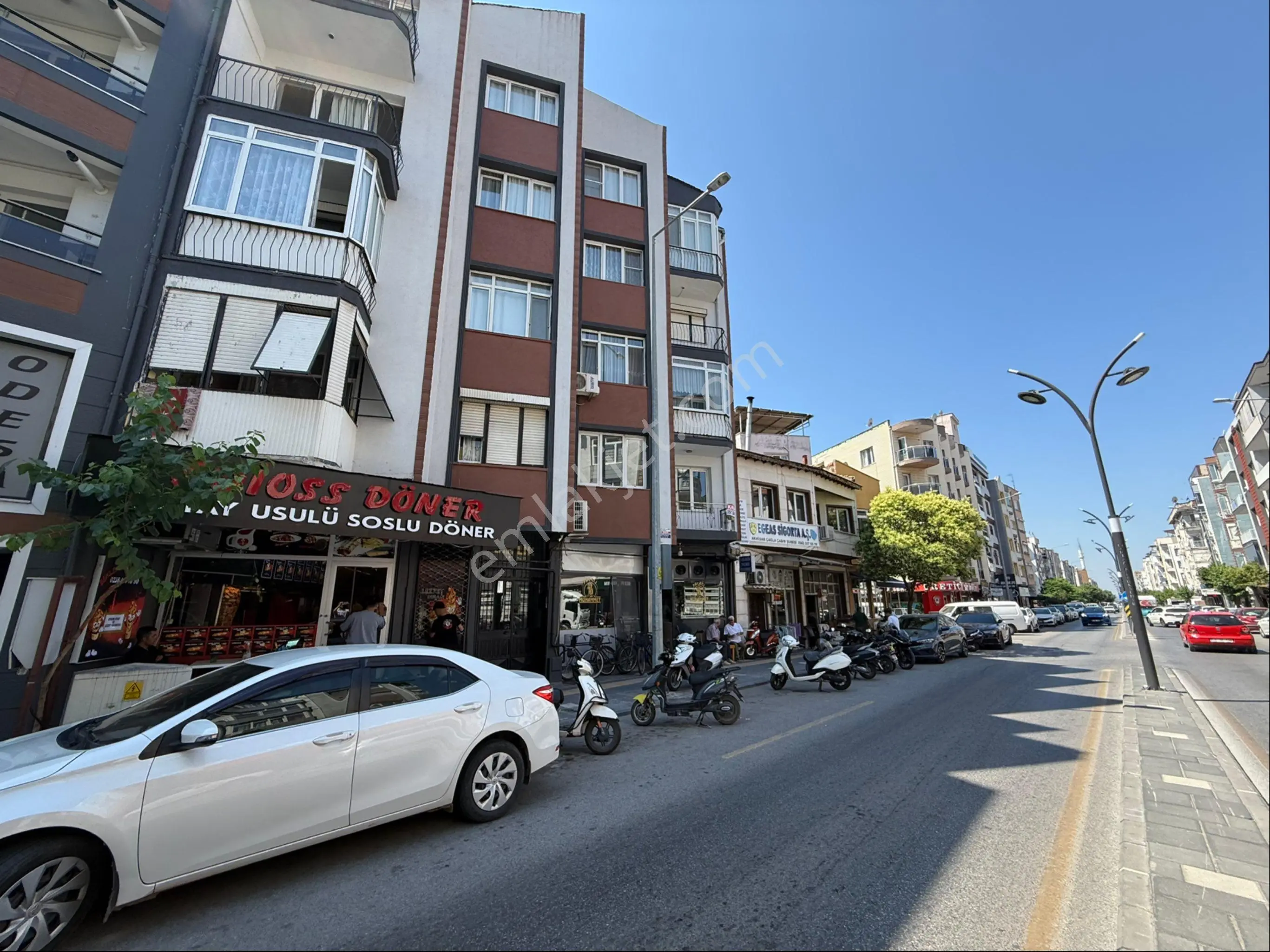 Akhisar Hürriyet Mh.hilaliye Caddesi Kiralık 3+1 Ofis Daire - Görsel 23
