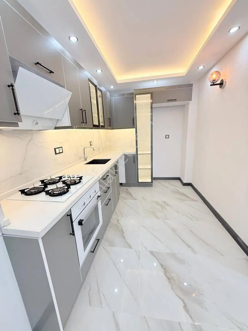 Menderes Metro Dibinde 2+1 Ev Sahibinden Kiralık Daire - Görsel 8