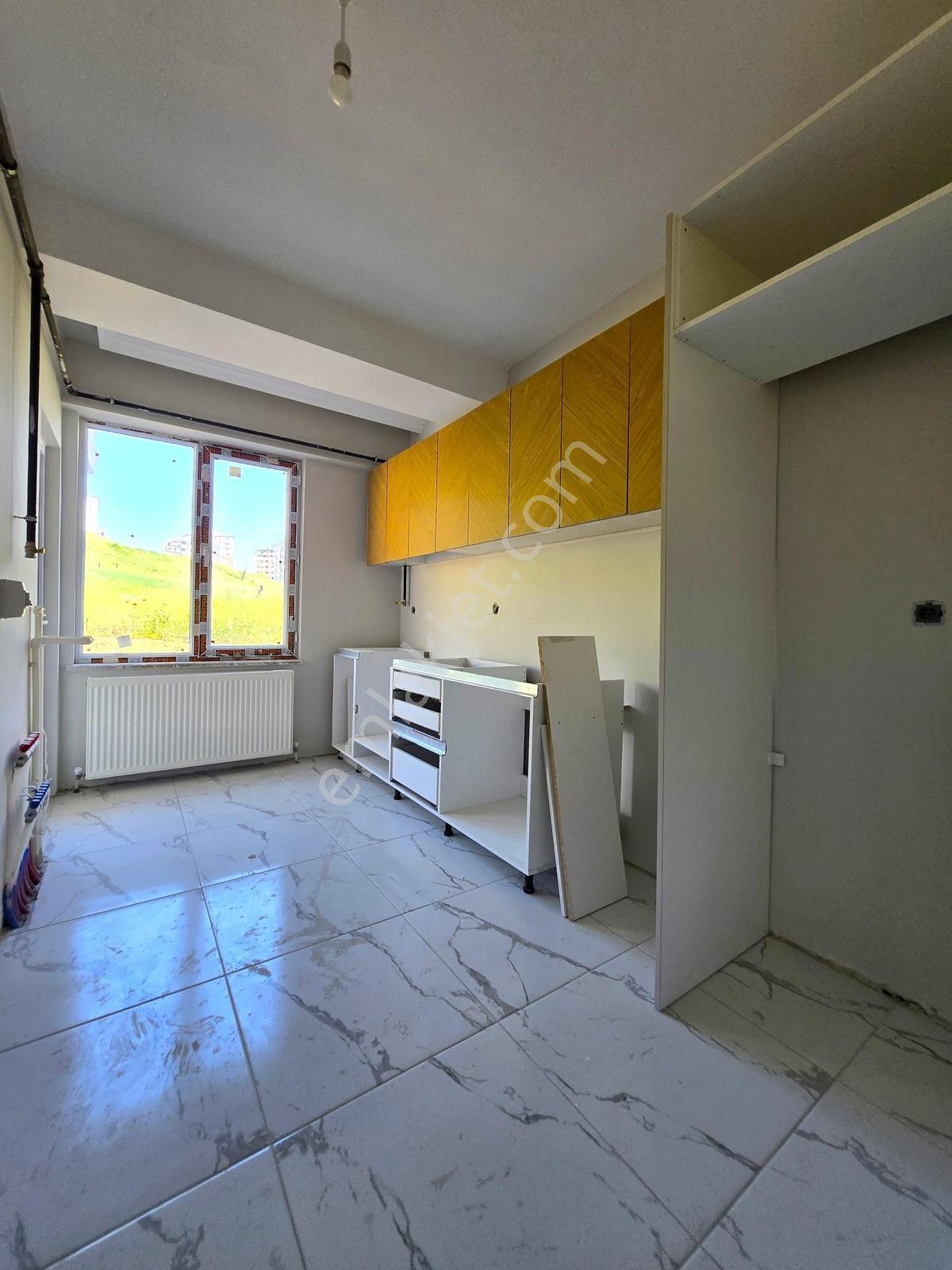 Garanti Emlak'tan - Sıfır Binada - Otoparklı - 90 M² - 2+1 Daire - Görsel 19