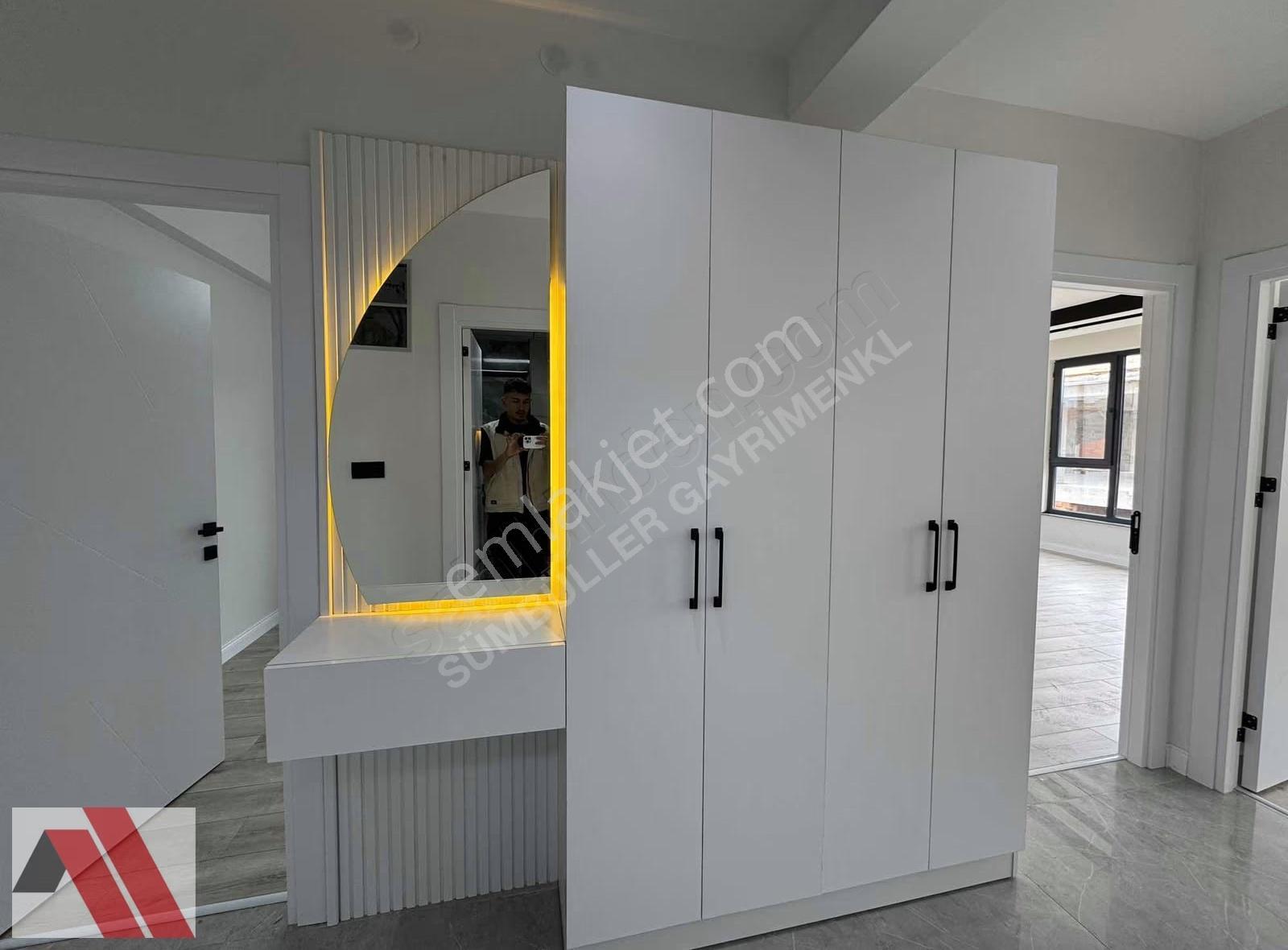Sümbüller'den Esenli Dibinde E. Banyo Ö.garaj Arakat Köşe 3+1 - Görsel 15
