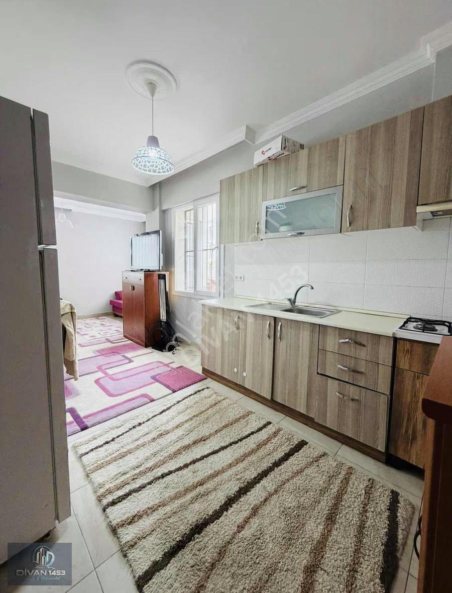 Urla Merkez Yakın Geniş Bahçeli Eşyalı Daire - Görsel 4