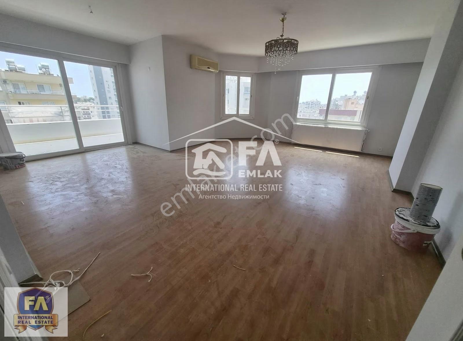 Fa'dan Forum Avm Yanı Mrkz.konumda, Keyifçat Sitesinde 4+1 Daire - Görsel 2