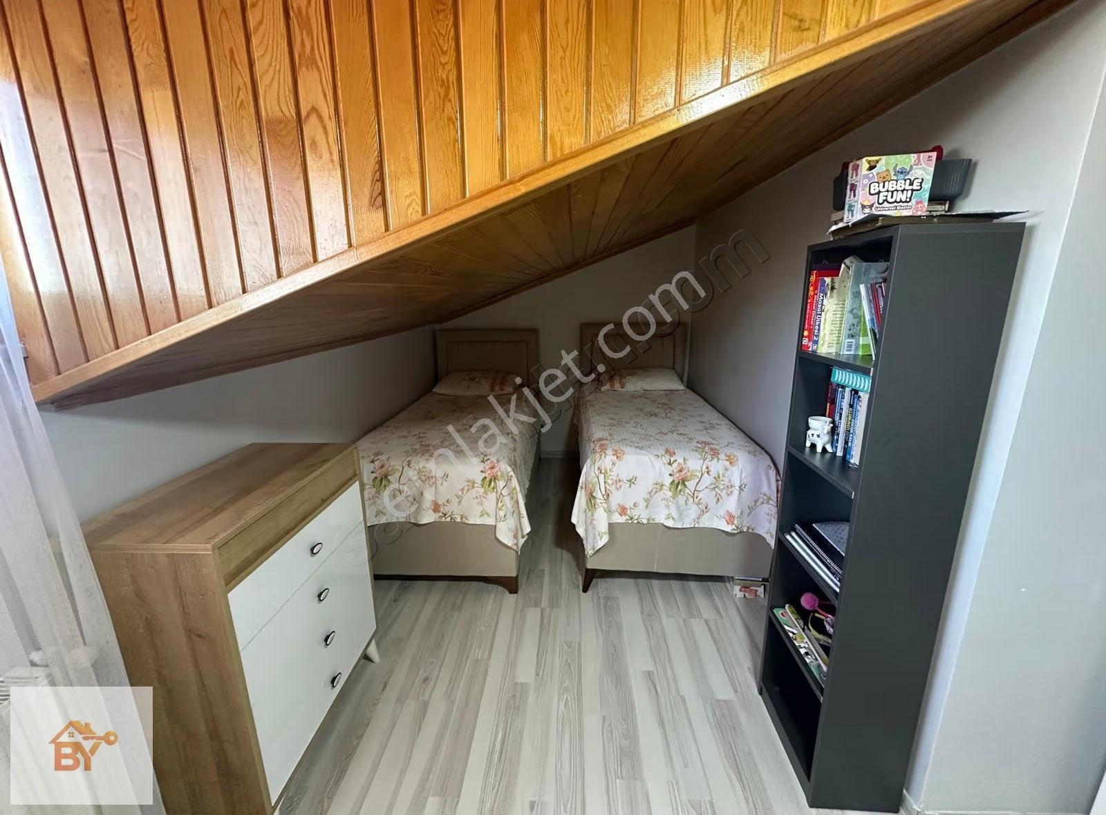 Cumhuriyet Mah Satılık 4+2 180m2 Yüksek Tavan Dubleks - Görsel 3