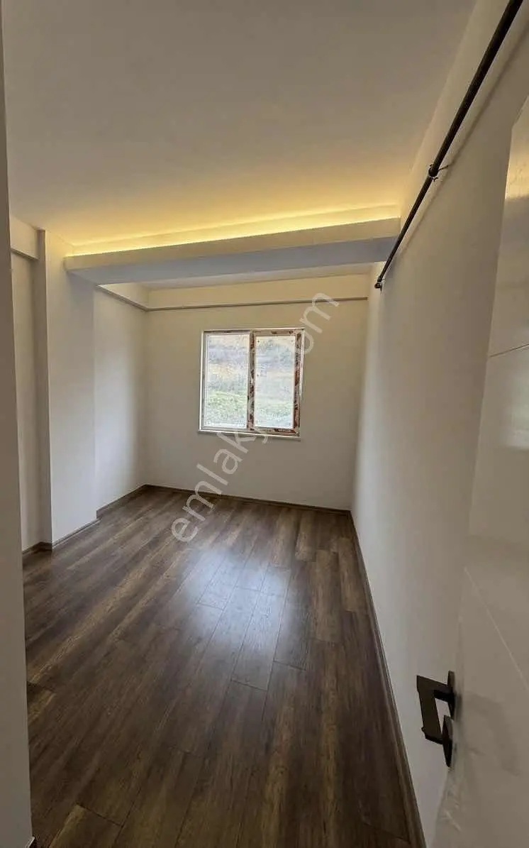 Remax Murat Çırak Satılık 1+1 Daire Atakum Yeni Hastane Yakını - Görsel 2