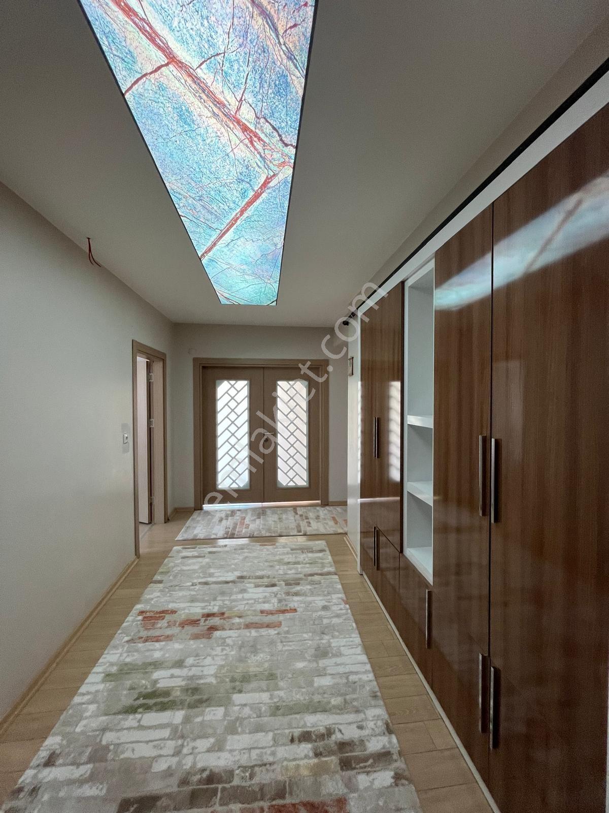 Selimbey Mahallesinde 4+1 Satılık Site İçi Daire - Görsel 2