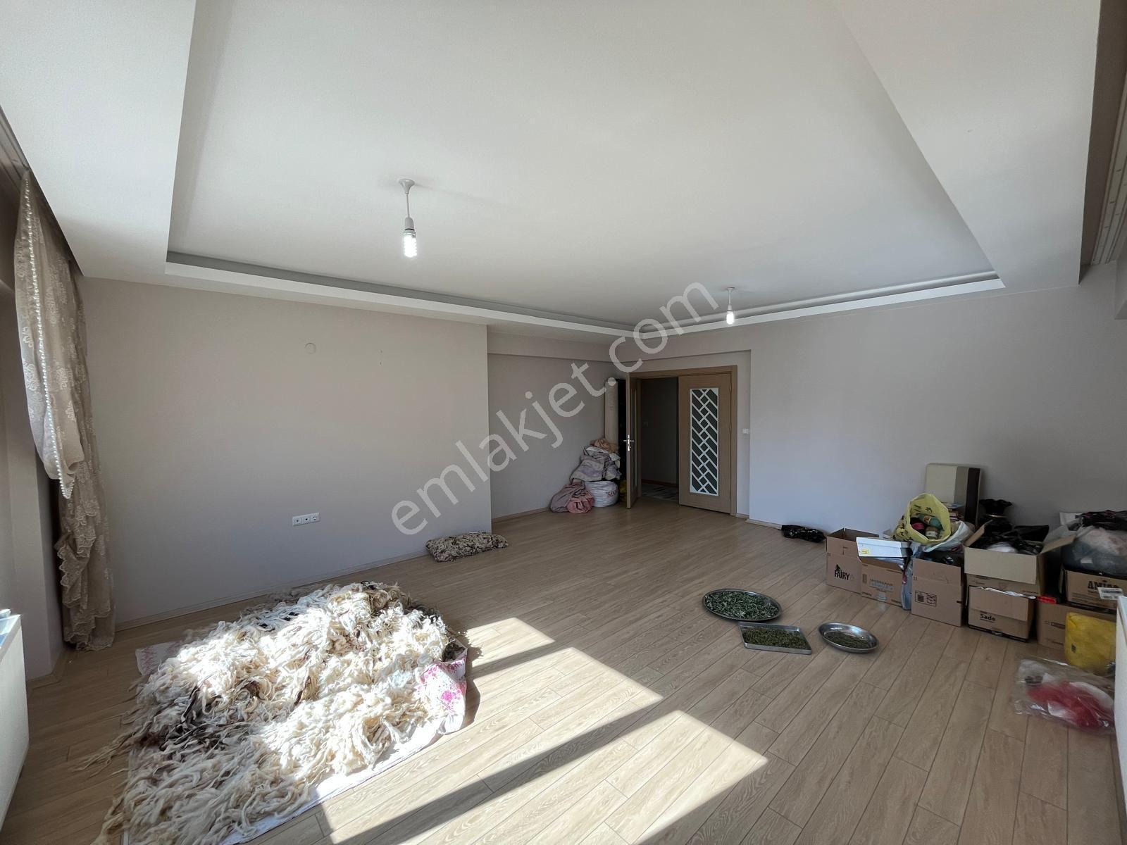 Selimbey Mahallesinde 4+1 Satılık Site İçi Daire - Görsel 9
