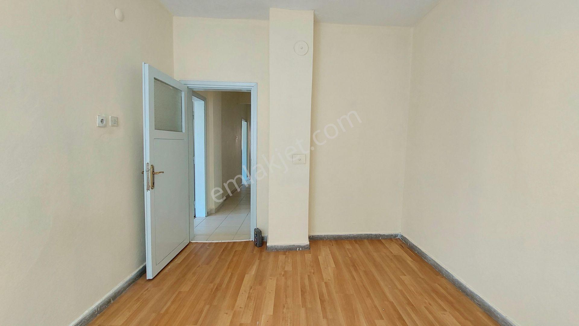 Sinan Mahallesi 2. Katta Ara Kat 3+1 Kiralık Daire Depozito Yok - Görsel 35
