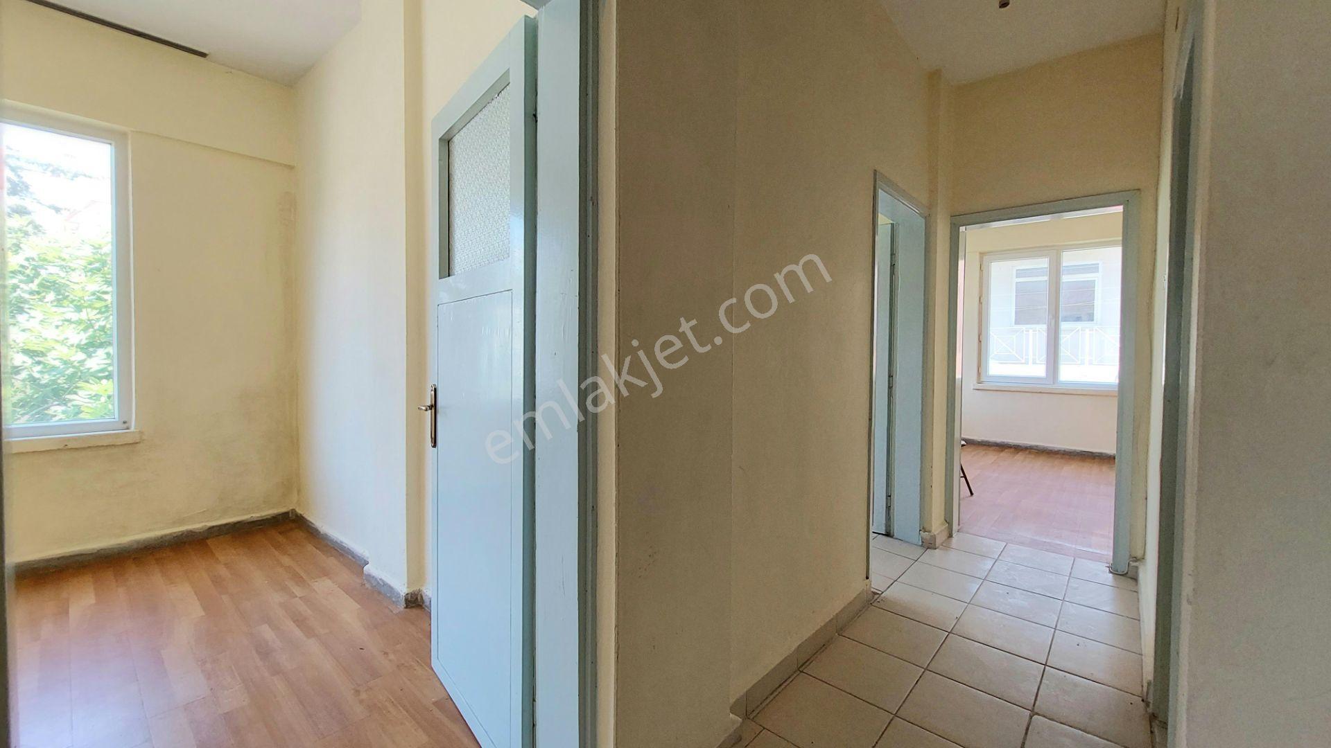 Sinan Mahallesi 2. Katta Ara Kat 3+1 Kiralık Daire Depozito Yok - Görsel 8
