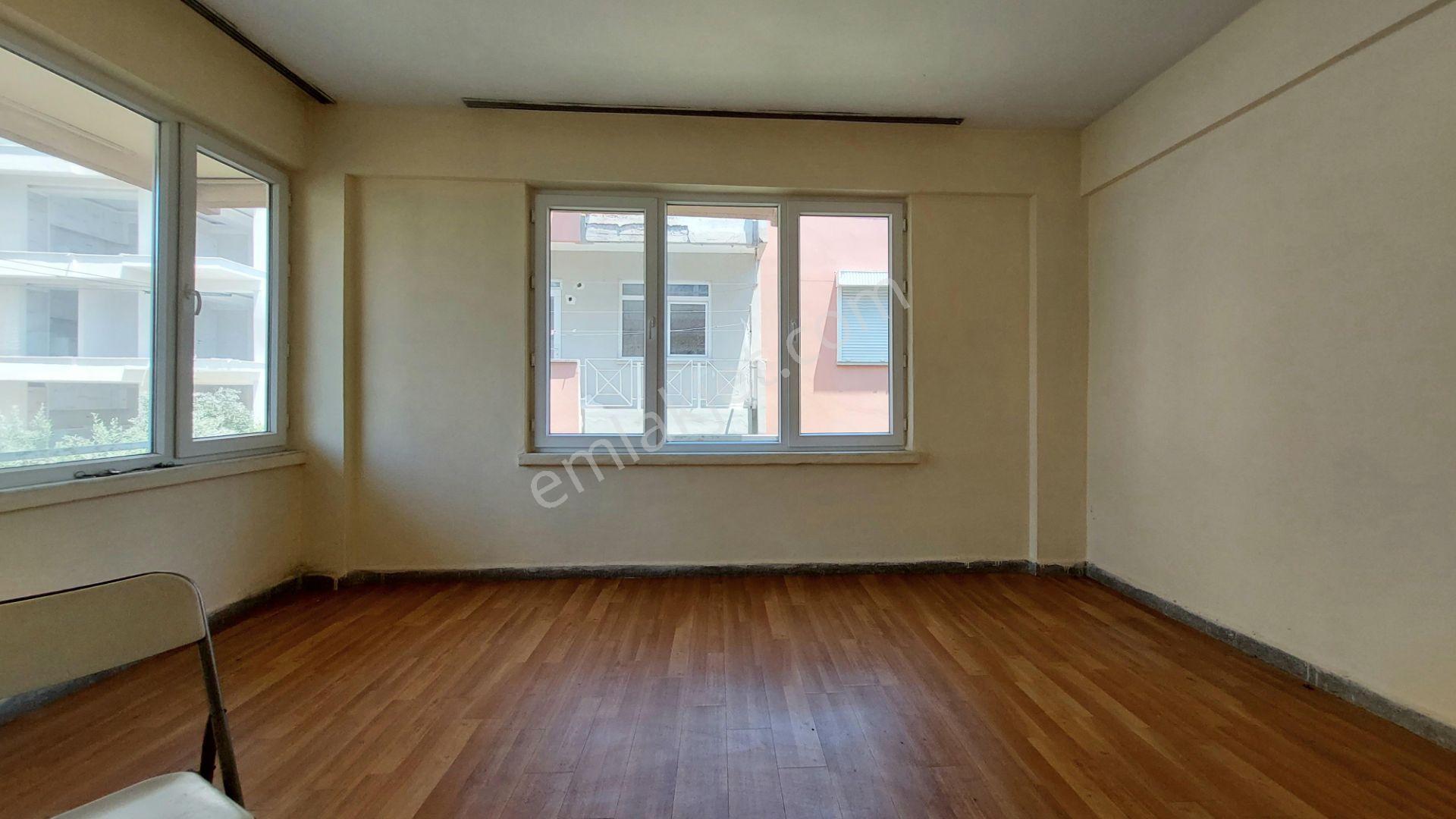 Sinan Mahallesi 2. Katta Ara Kat 3+1 Kiralık Daire Depozito Yok - Görsel 11