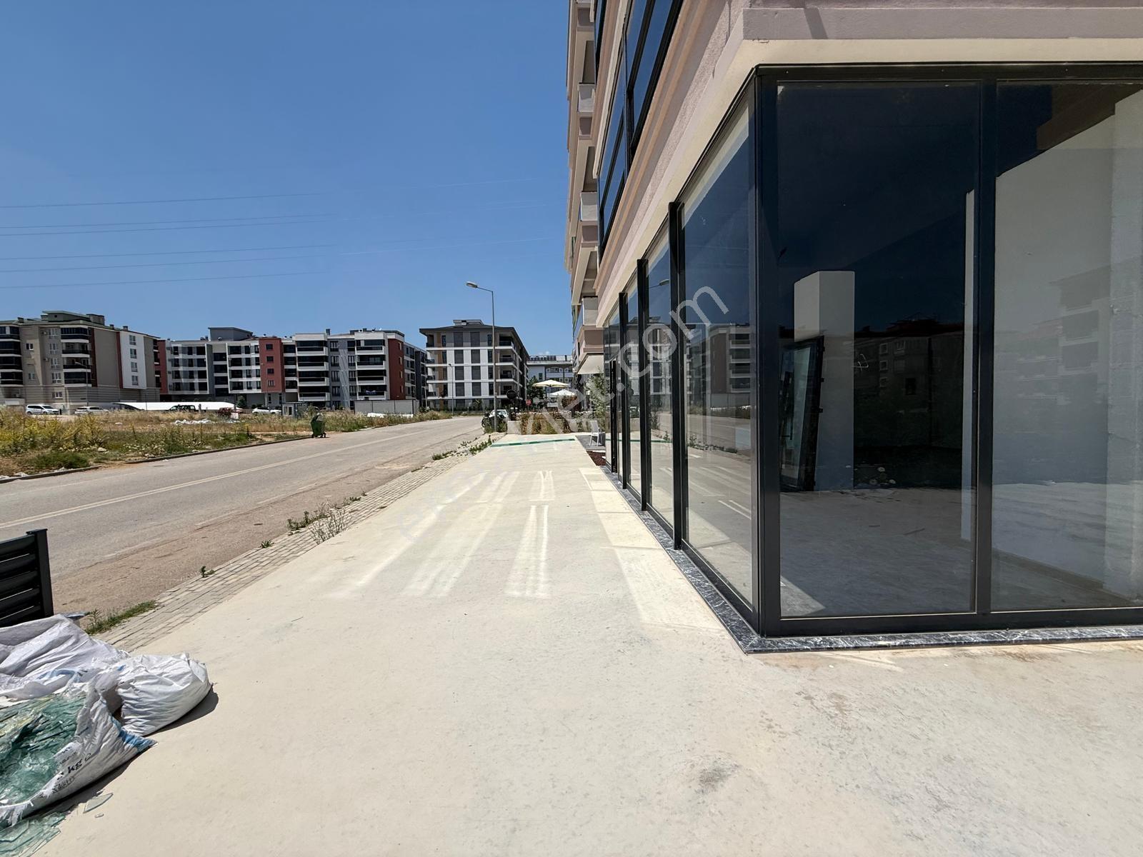 Yenişafak İyi Konumda Satılık Prestijli İş Yeri - Görsel 9