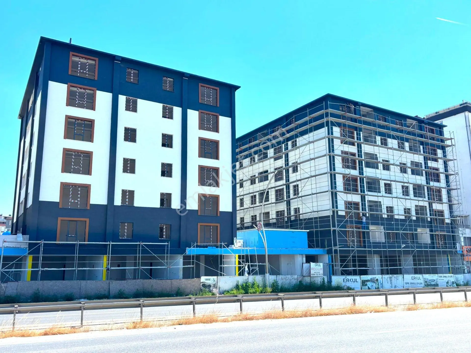 **eryıldız İnşaat**kombi**ankastre**cam Balkon**duvar Kağıdı**vestiye*fuul+fuul 2+1'ler