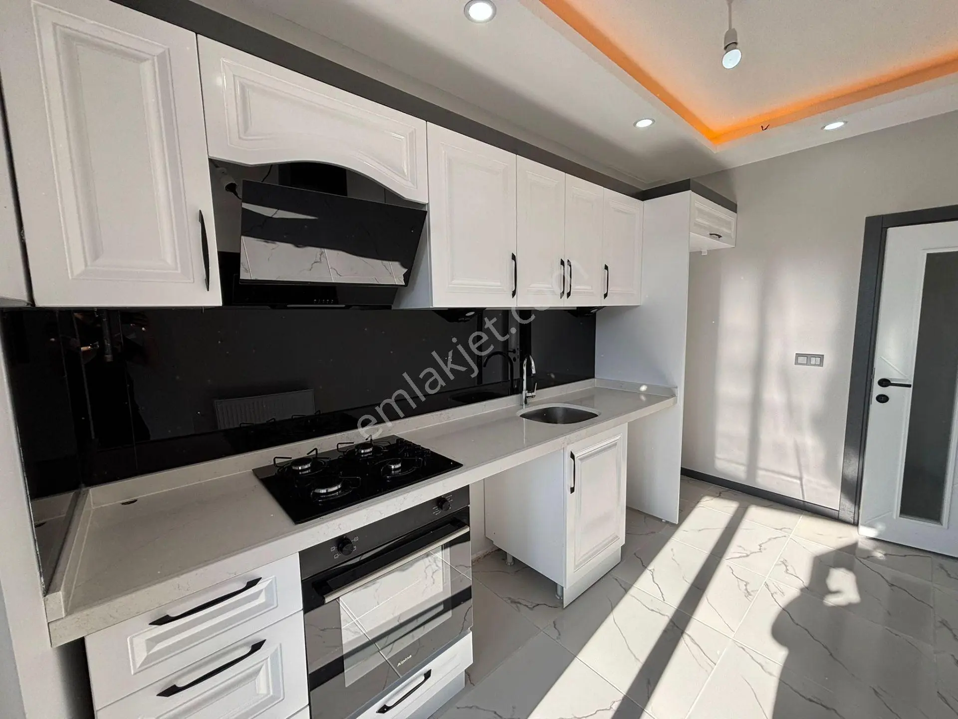 **eryıldız İnşaat'tan**acill Şehir Merkezinde Son 1 Dairemiz! 135m2 Ultra Lüx 3+1 - Görsel 4