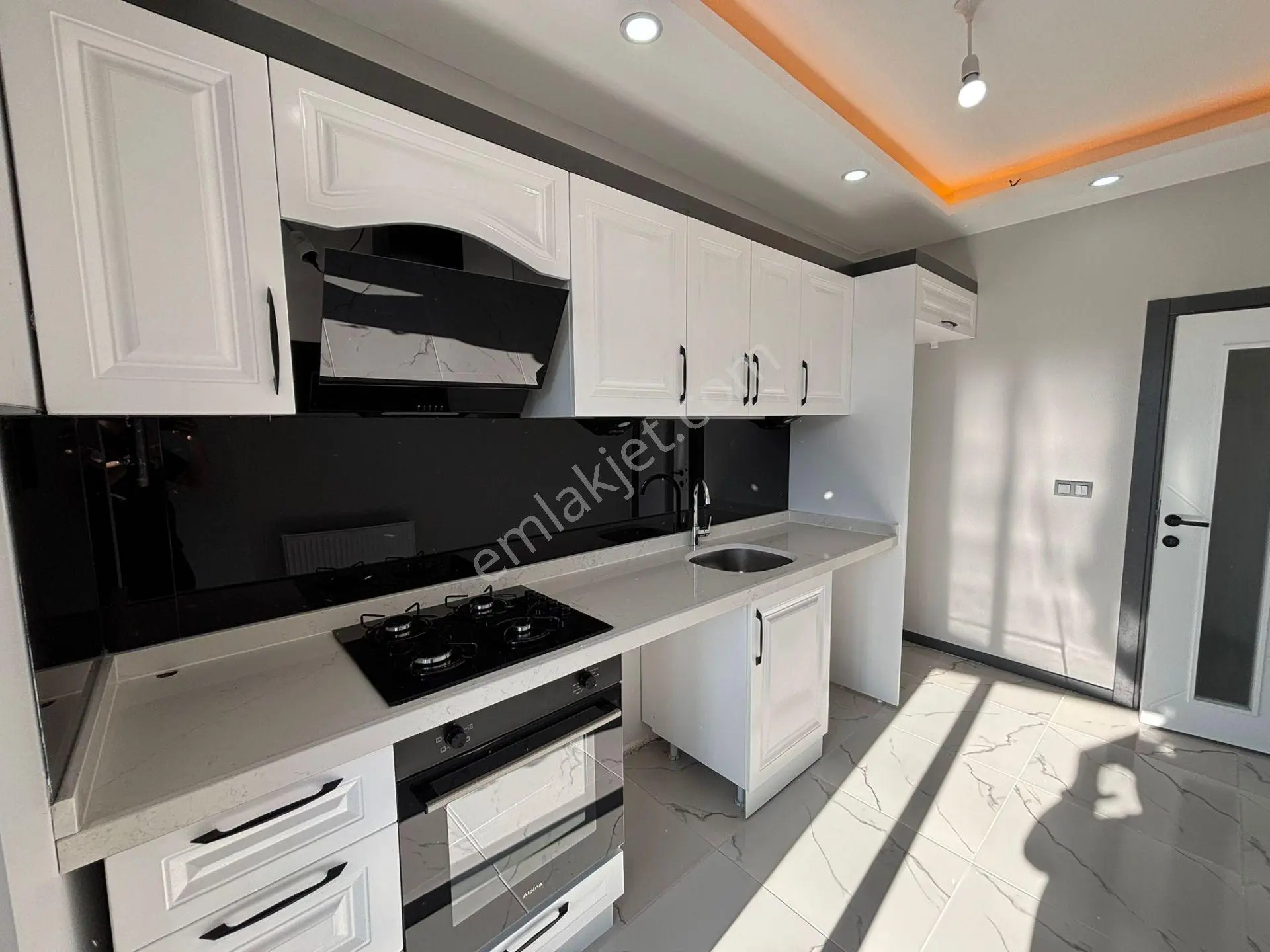**eryıldız İnşaat'tan**acill Şehir Merkezinde Son 1 Dairemiz! 135m2 Ultra Lüx 3+1 - Görsel 5