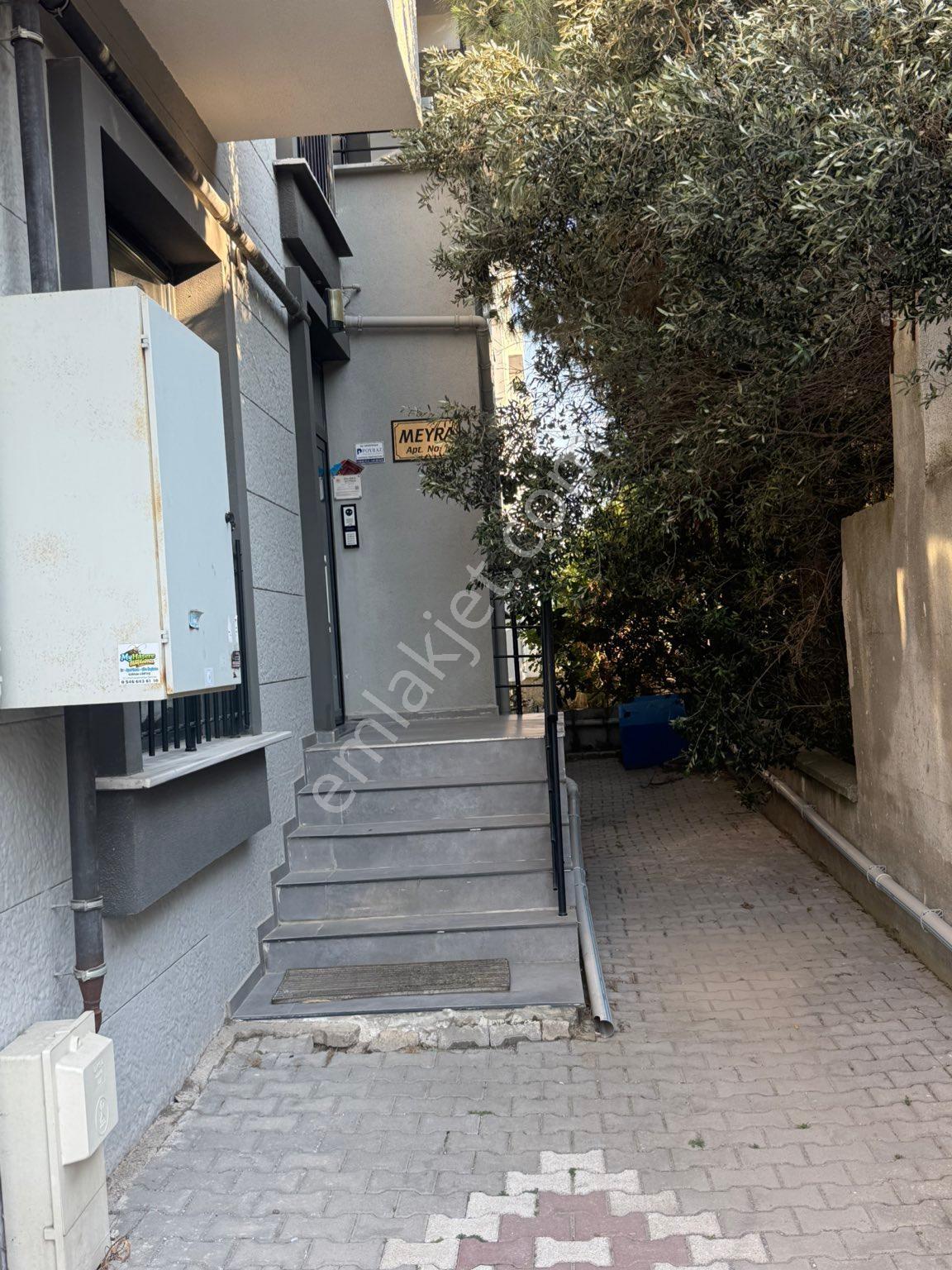 Şehir Hastanesi Yakını Satılık 1+1 Ara Kat - Görsel 3