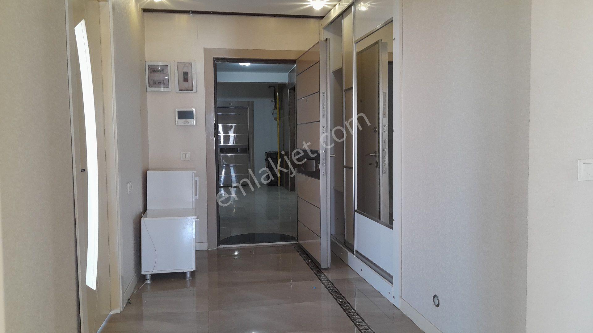 Mezitli Plazada 4+1 Site Havz Jenrtr Otopark Kiralık Daire - Görsel 22