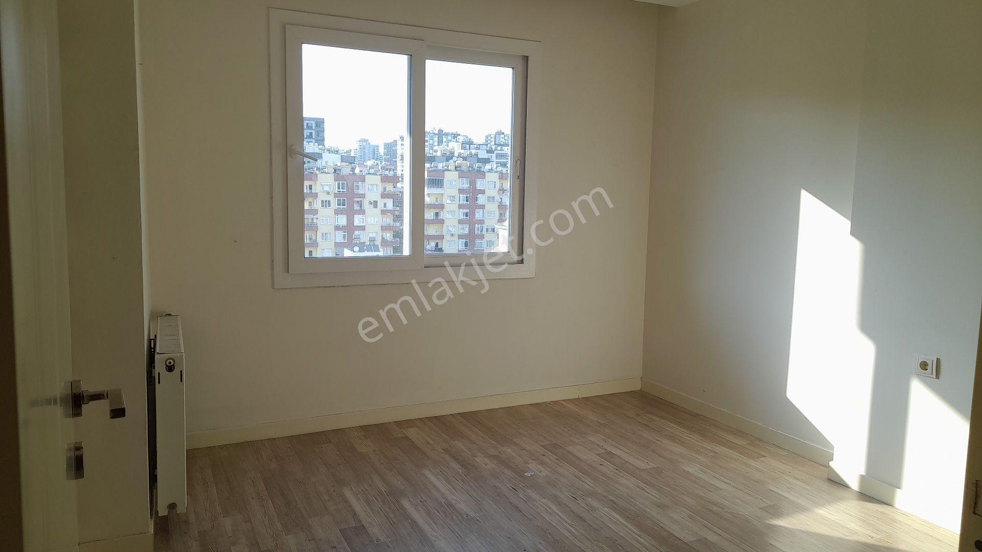Mezitli Plazada 4+1 Site Havz Jenrtr Otopark Kiralık Daire - Görsel 9