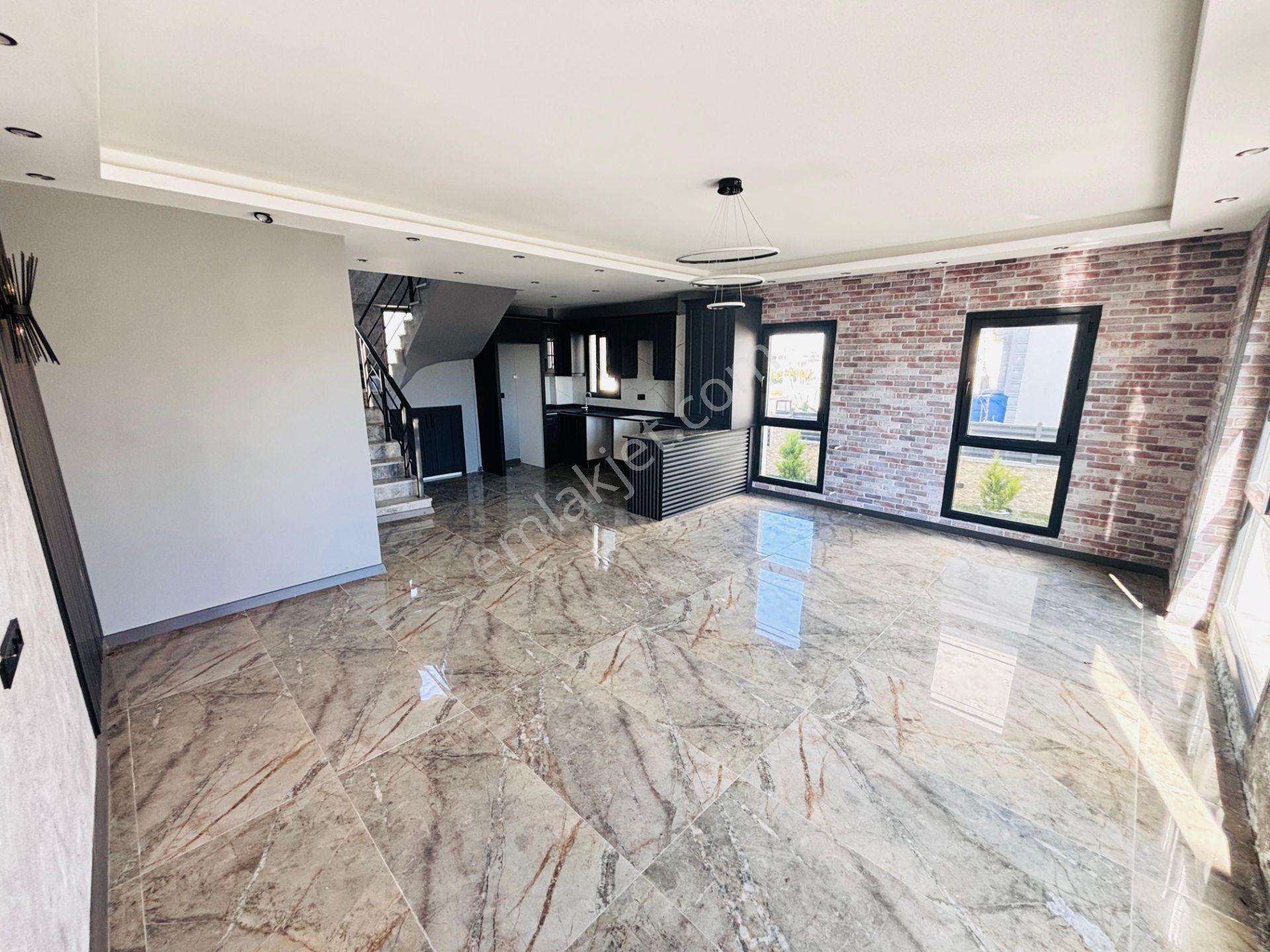Akşenden Tekirdağ Marmara Ereğlisinde Satılık Özel Havuzlu Lüks Trıplex Villa - Görsel 18
