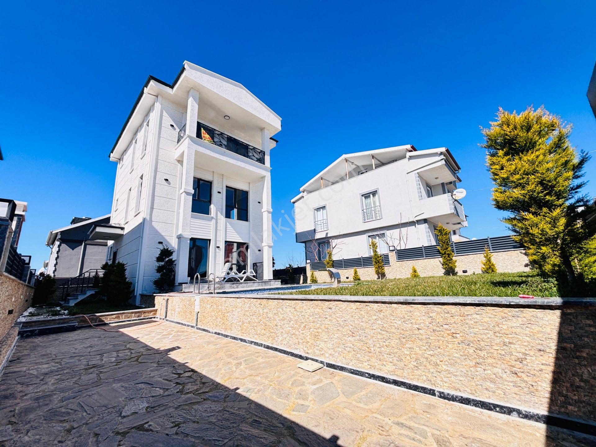 Akşenden Tekirdağ Marmara Ereğlisinde Satılık Özel Havuzlu Lüks Trıplex Villa - Görsel 31