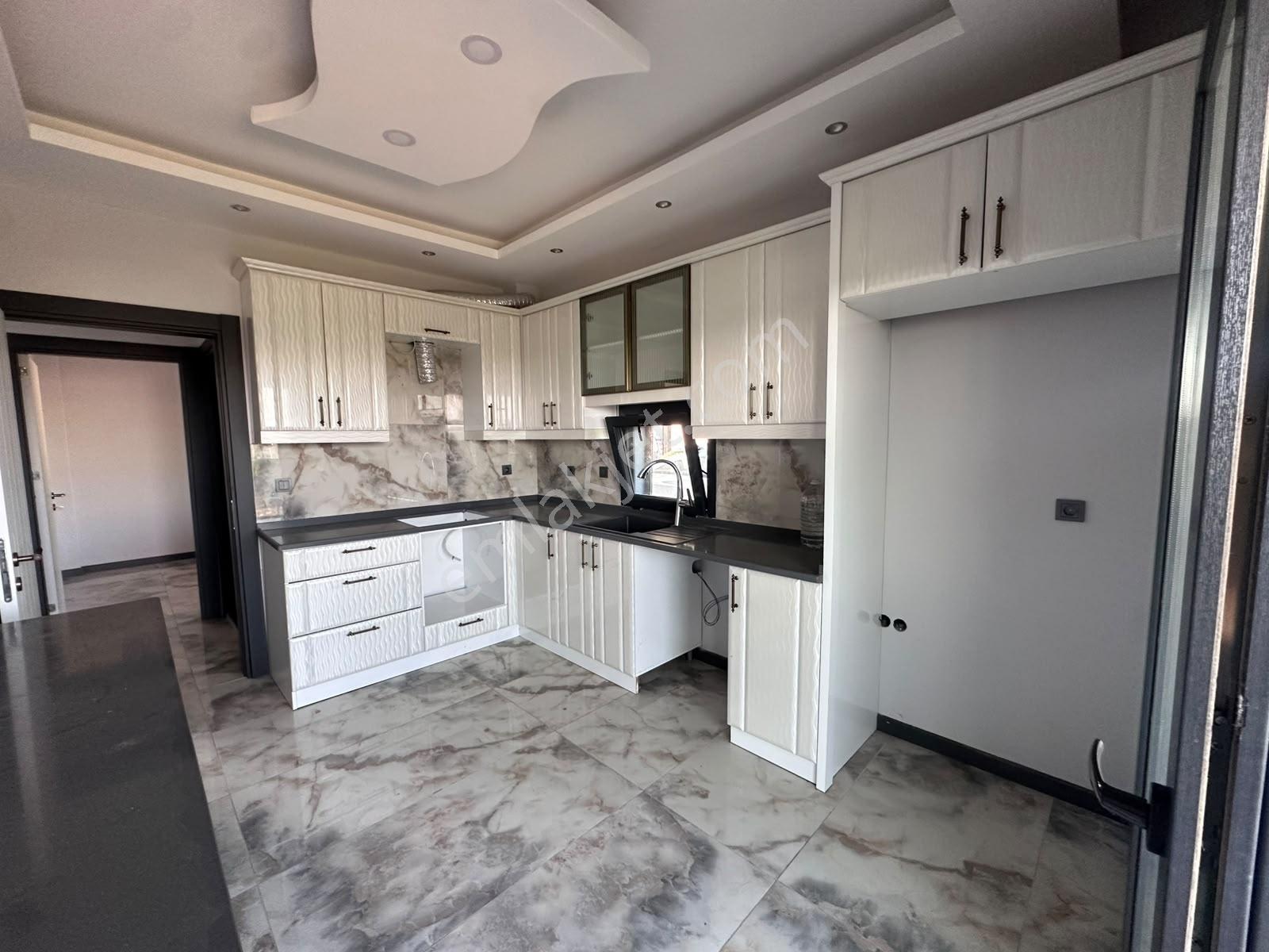Belenbaşı'nda Geniş Ve Ferah 5+1 Villa - Görsel 12