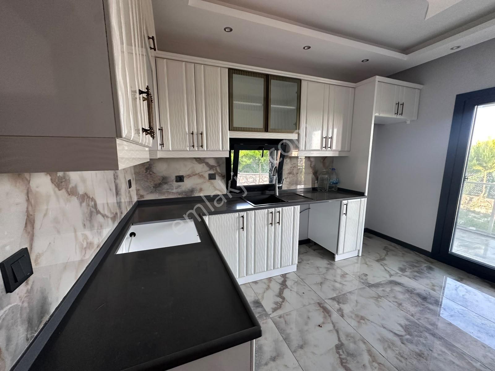 Belenbaşı'nda Geniş Ve Ferah 5+1 Villa - Görsel 11