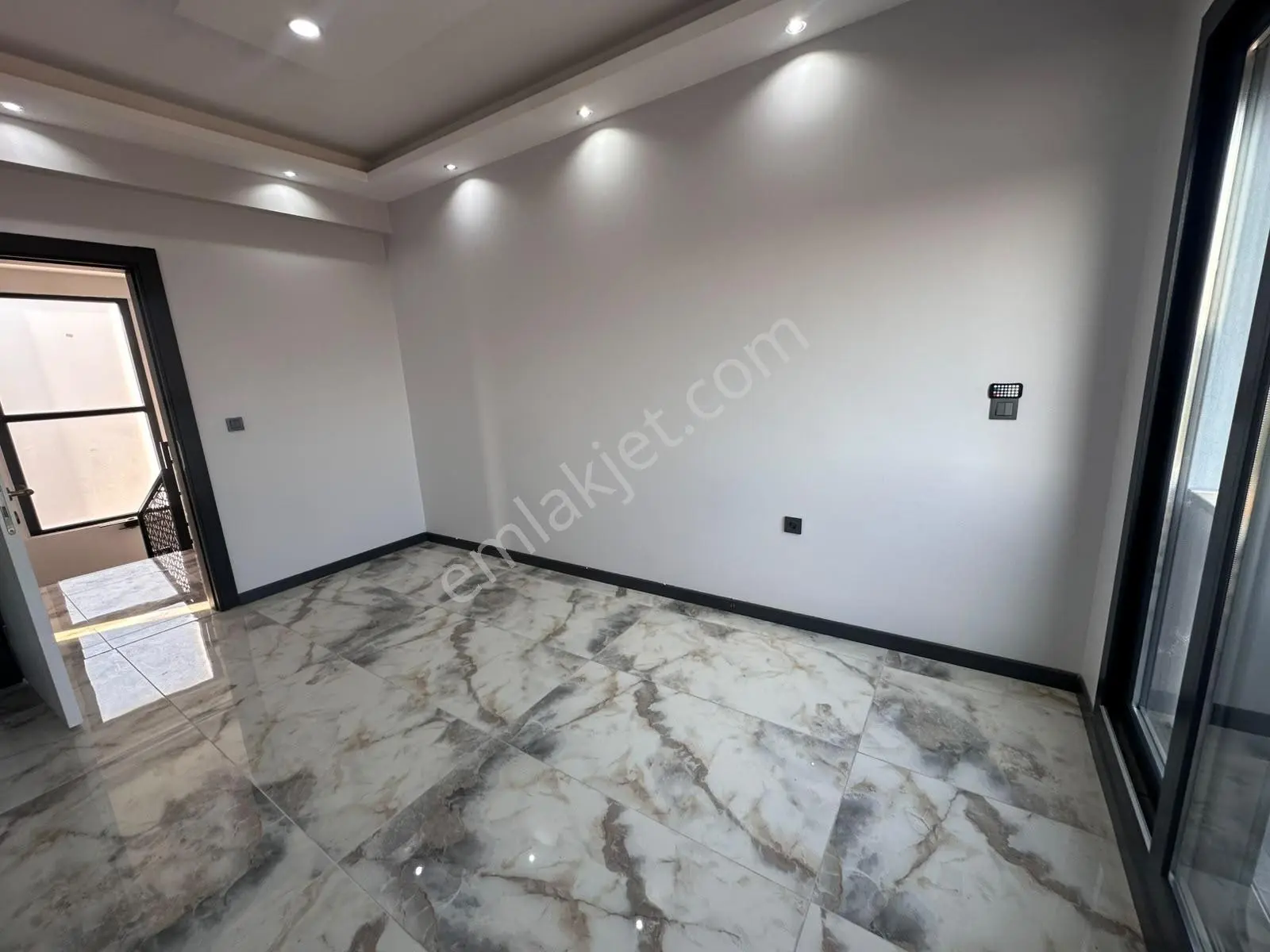 Belenbaşı'nda Geniş Ve Ferah 5+1 Villa - Görsel 2