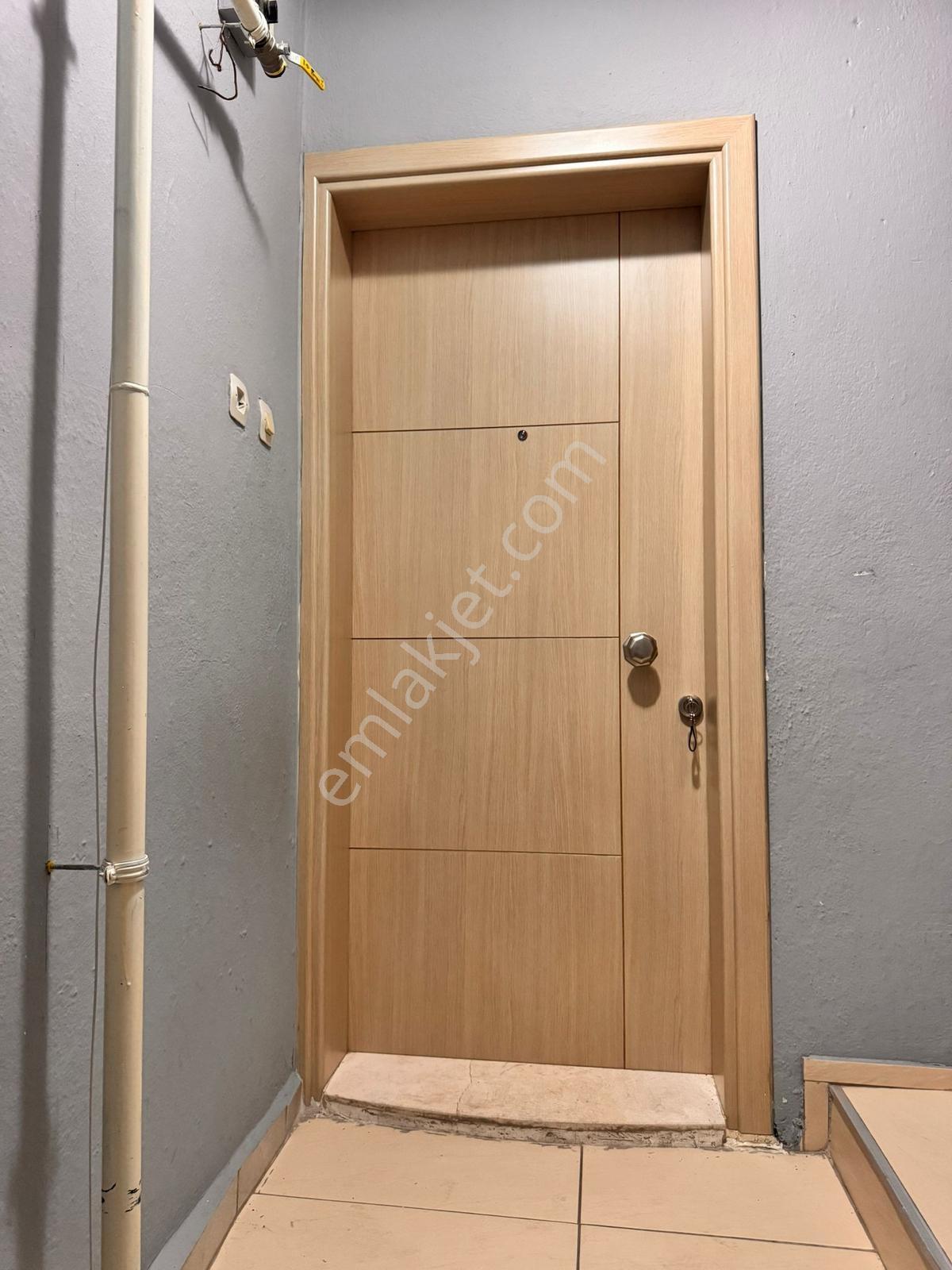 Karabağlar Karabağlar Mah Satılık 2+1 Ara Kat - Görsel 6