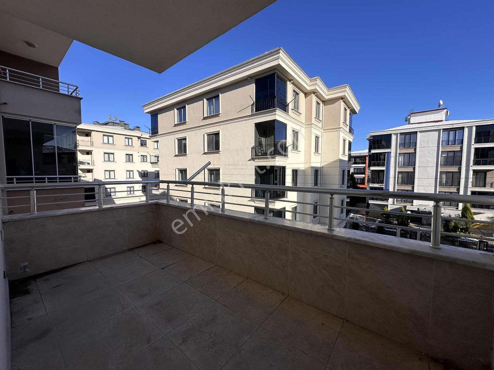 Paltun Group 2+1 110m2 Ayrı Mutfakdenize Yakın, Masrafsız - Görsel 22