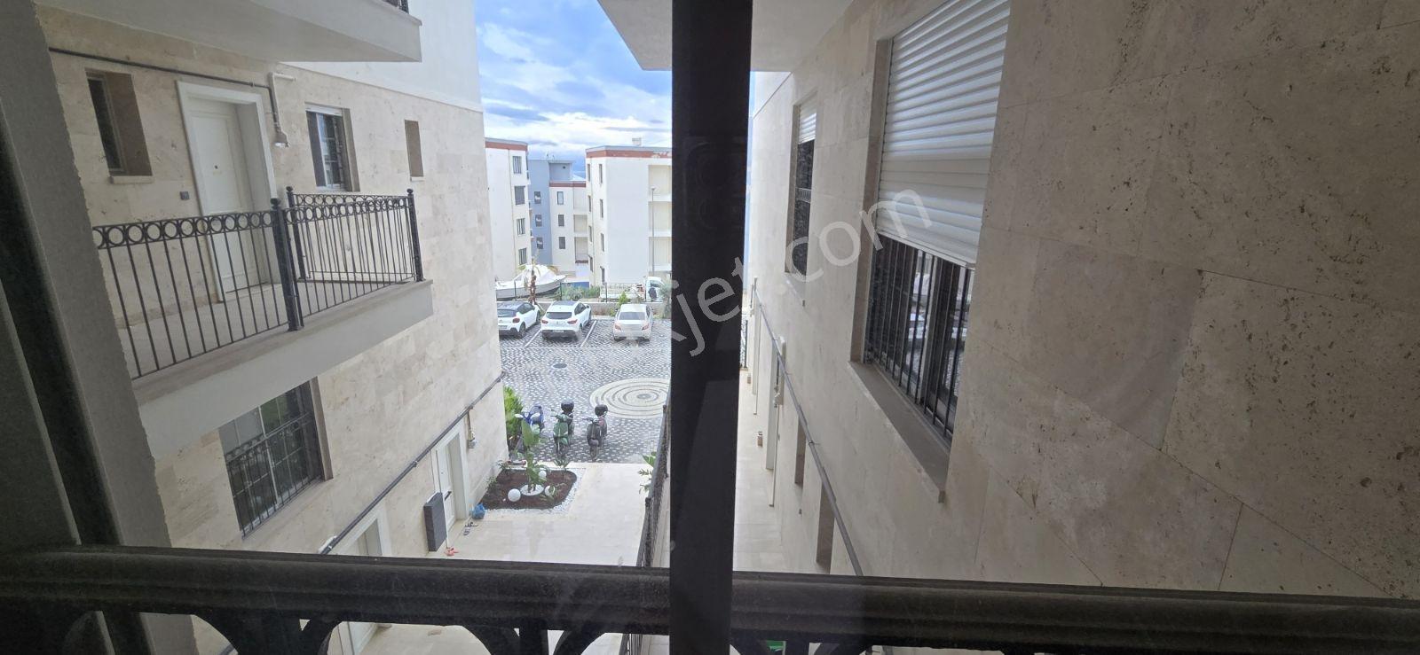 Deniz Manzaralı Kiralık Dogalgazlı 1+1 Daire - Görsel 34