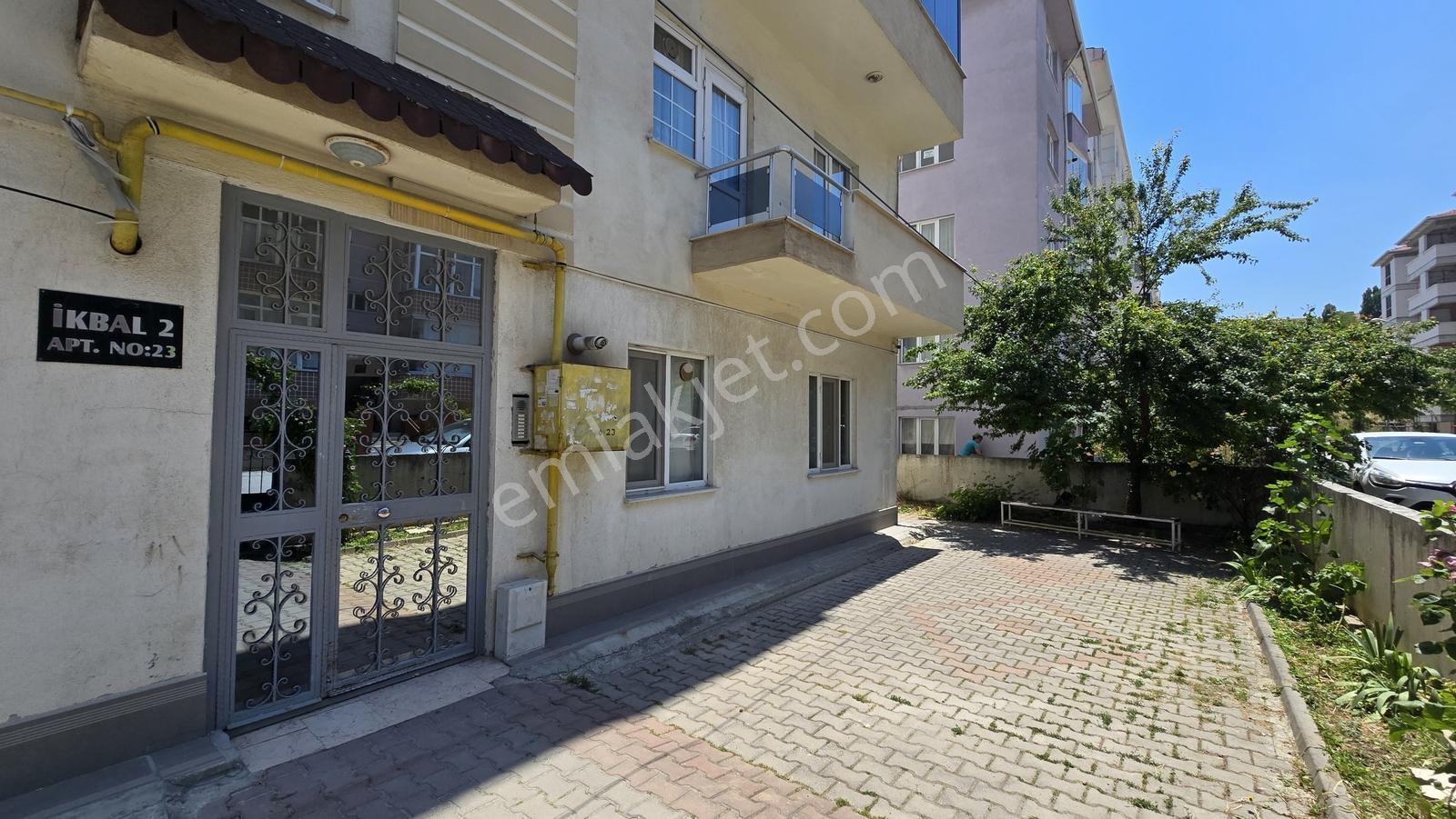 Kanalboyu'nda 3 Cepheli Isı Yalıtımlı 200 M2 5+1 Satılık Dubleks - Görsel 6