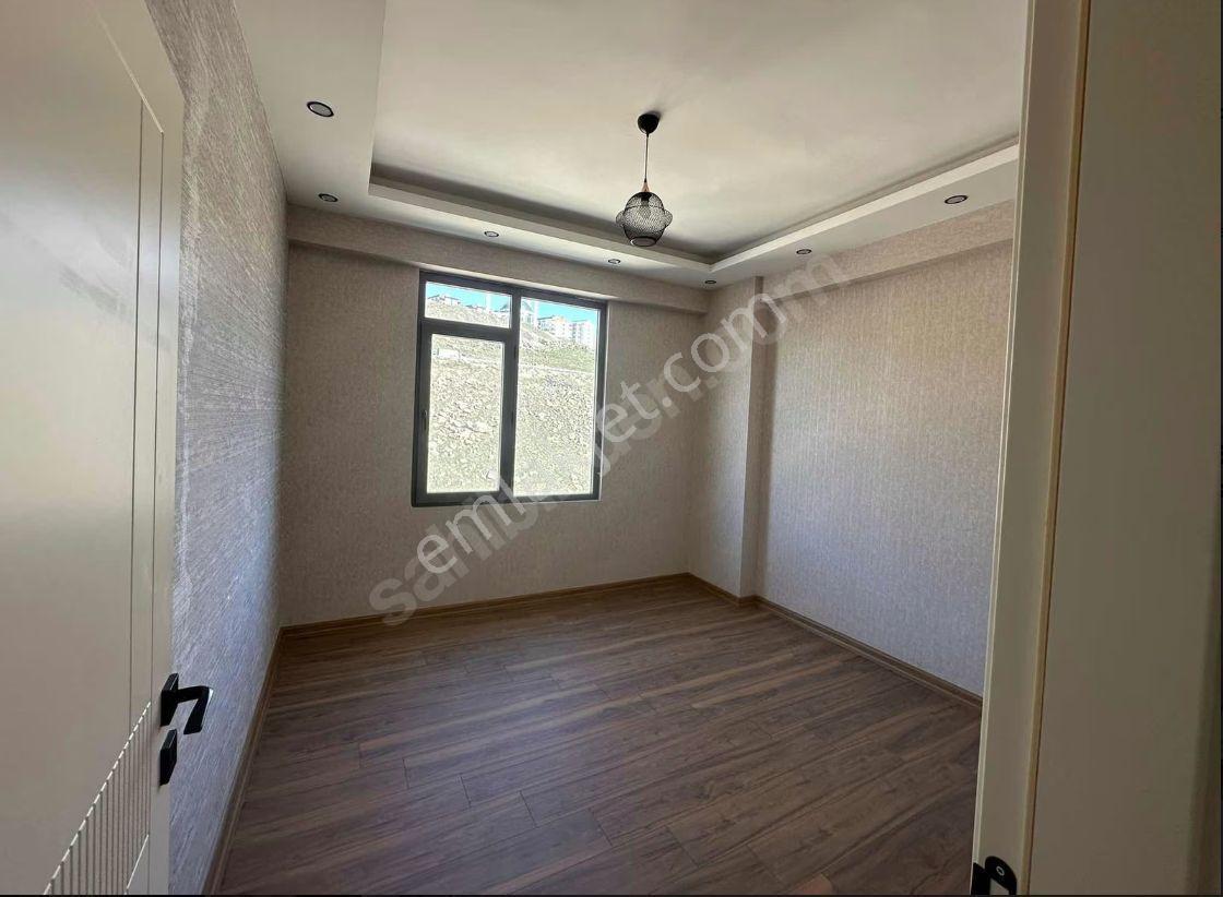 Sahibinden Karaköprü 2.35 Yol Üzeri 2+1 Kiralık Daire - Görsel 8