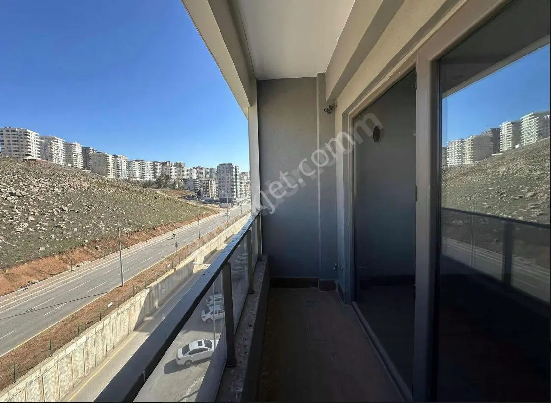 Sahibinden Karaköprü 2.35 Yol Üzeri 2+1 Kiralık Daire - Görsel 13