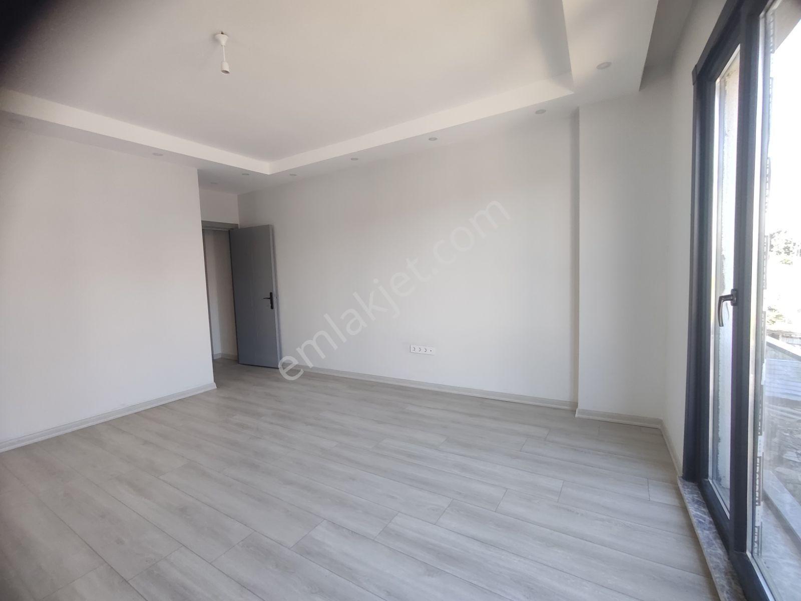 Çekmeköy Merkez Mahallesinde Satılık 2+1 Sıfır Daire - Görsel 2
